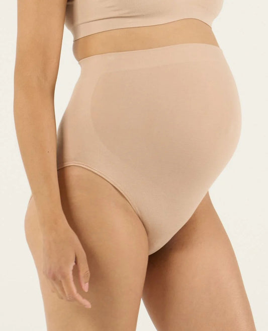 RestingBelly Seamless Maternity Maxi Brief in Beige